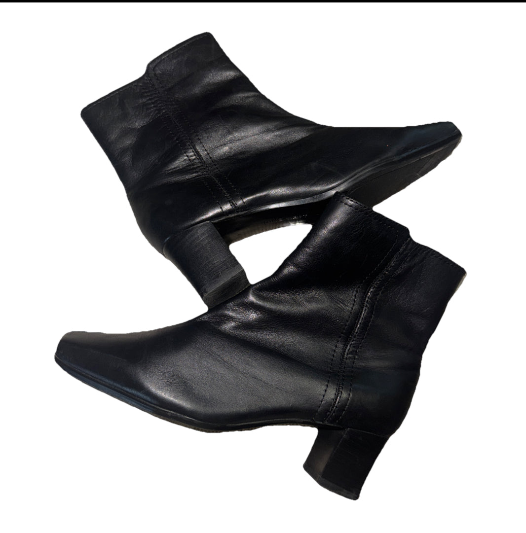 NINE WEST Retro Y2K VINTAGE Leather Mid Calf Booties Boots Bohemian Casual 7W