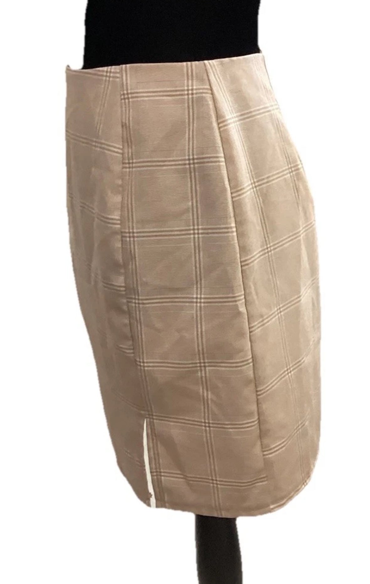 Nasty Gal Beige White Check Plaid Split Hem Mini Skirt Size 2 Back zipper