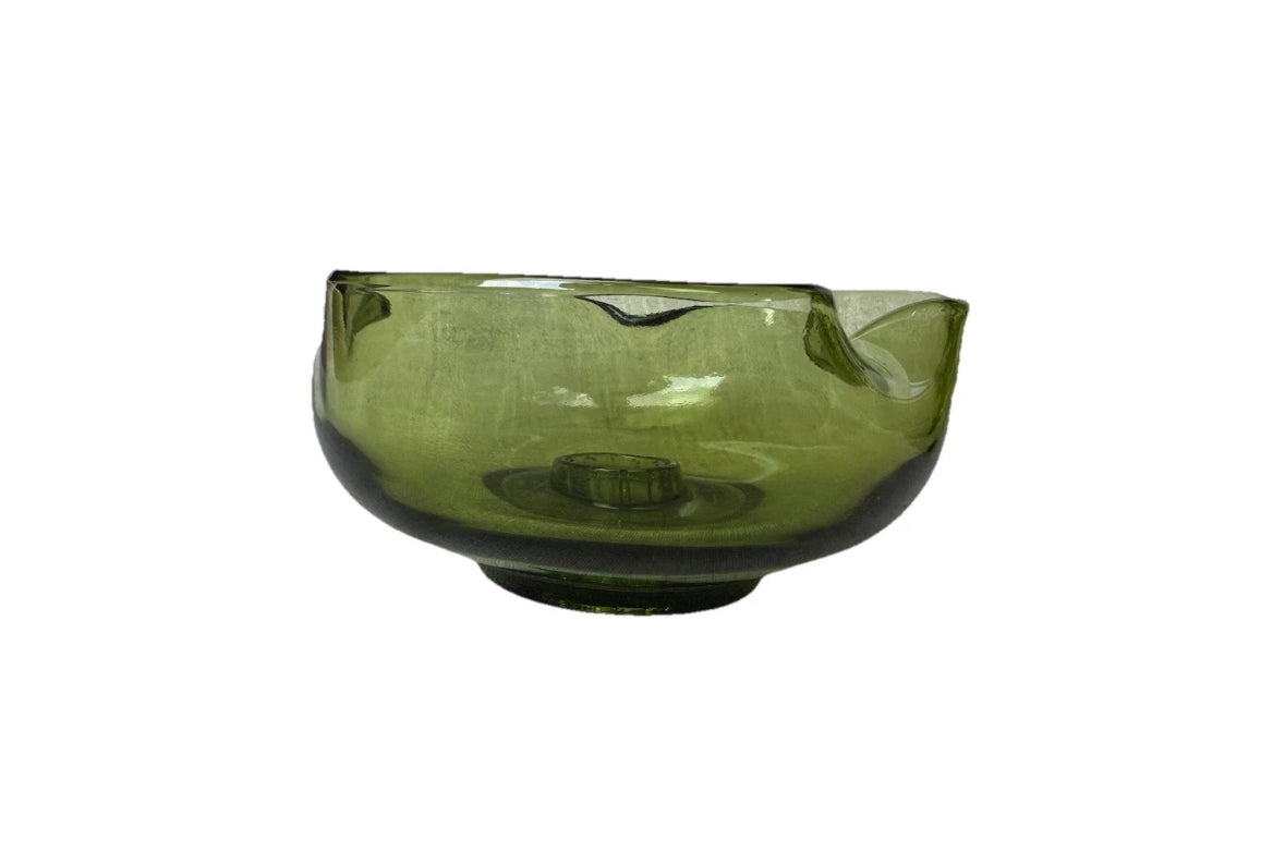 VTG PAIR ANCHOR HOCKING AVOCADO GREEN GLASS TRI FOLD TAPER CANDLE STICK HOLDERS