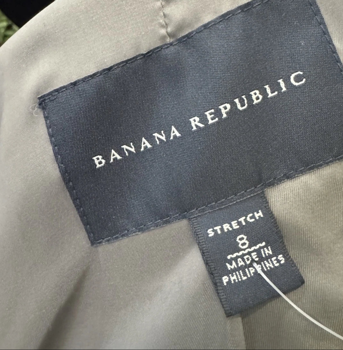 Banana republic $149 gray tailored blazer Size 8 Academia Office Classic Preppy
