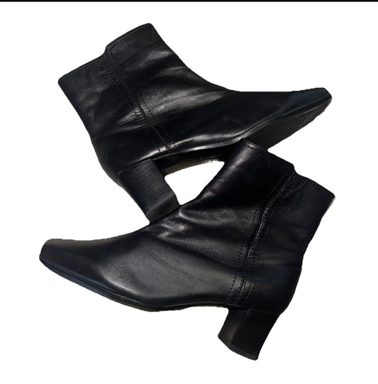 NINE WEST Retro Y2K VINTAGE Leather Mid Calf Booties Boots Bohemian Casual 7W